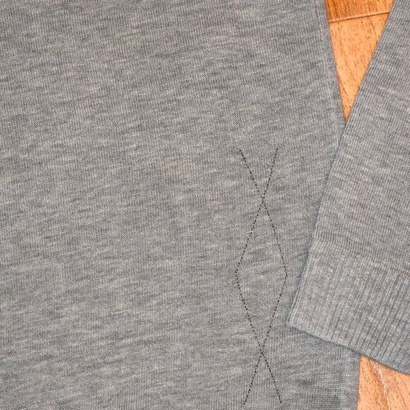 NWT Travis Mathew Merino Blend V-Neck Sweater Sz XL - Picture 6 of 6